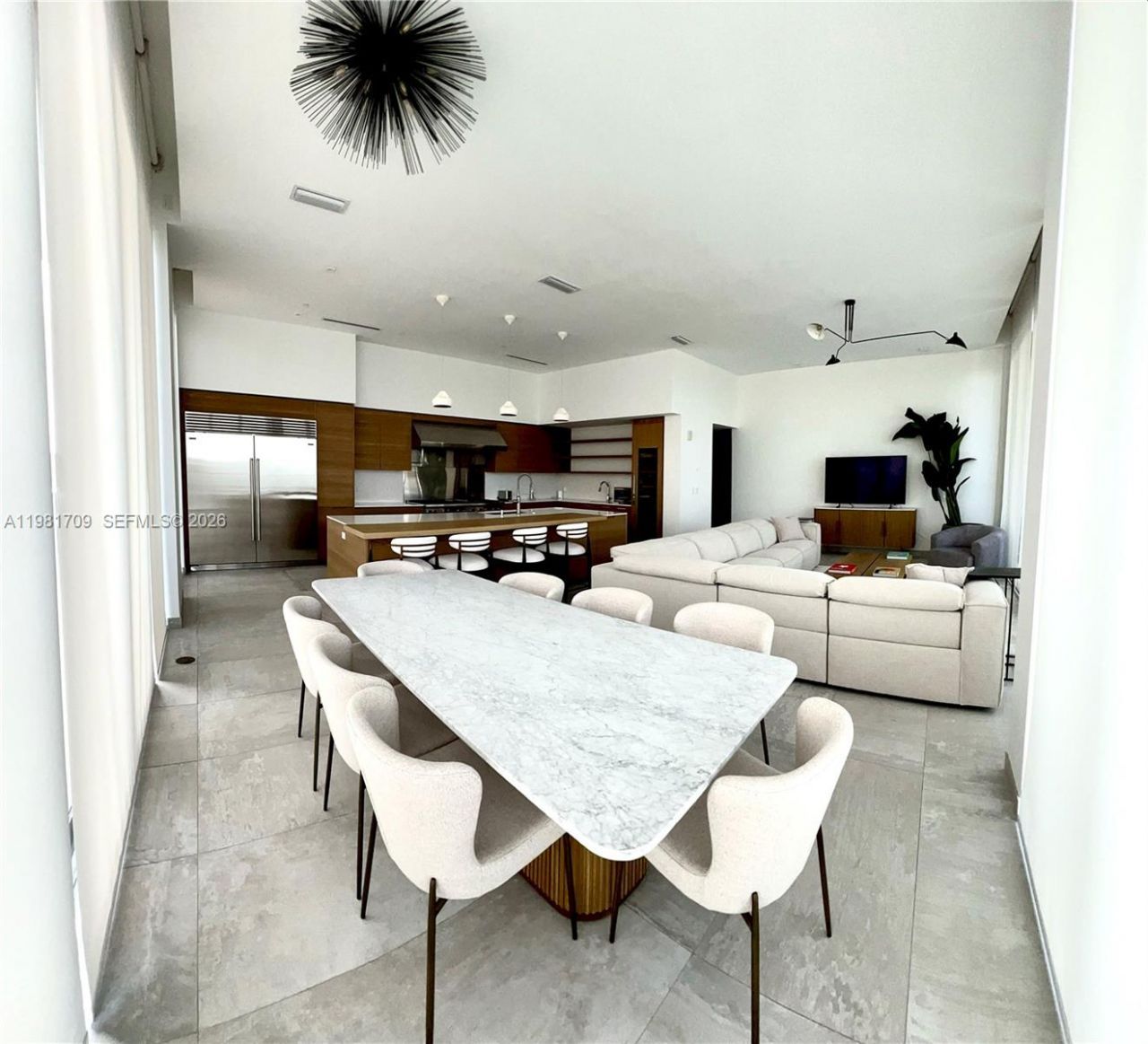 3581 E Glencoe St, Unit 601, Miami, FL 33133 Photo