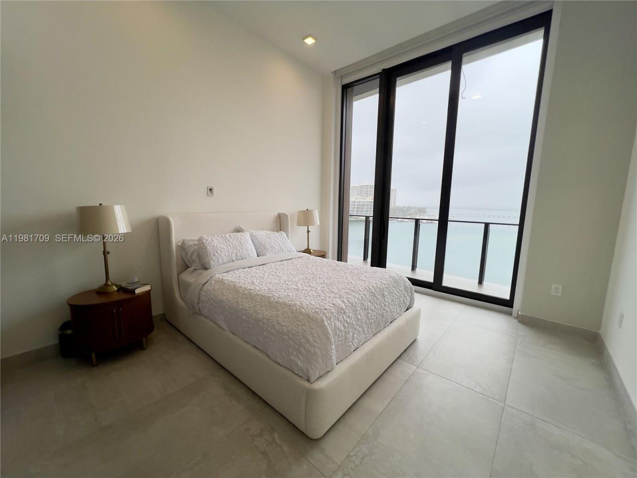 3581 E Glencoe St, Unit 601, Miami, FL 33133 Photo