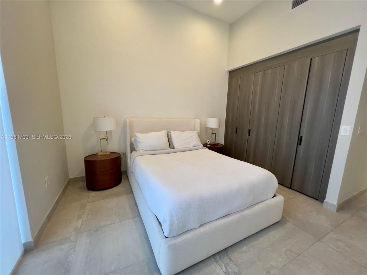 3581 E Glencoe St, Unit 601, Miami, FL 33133 Photo