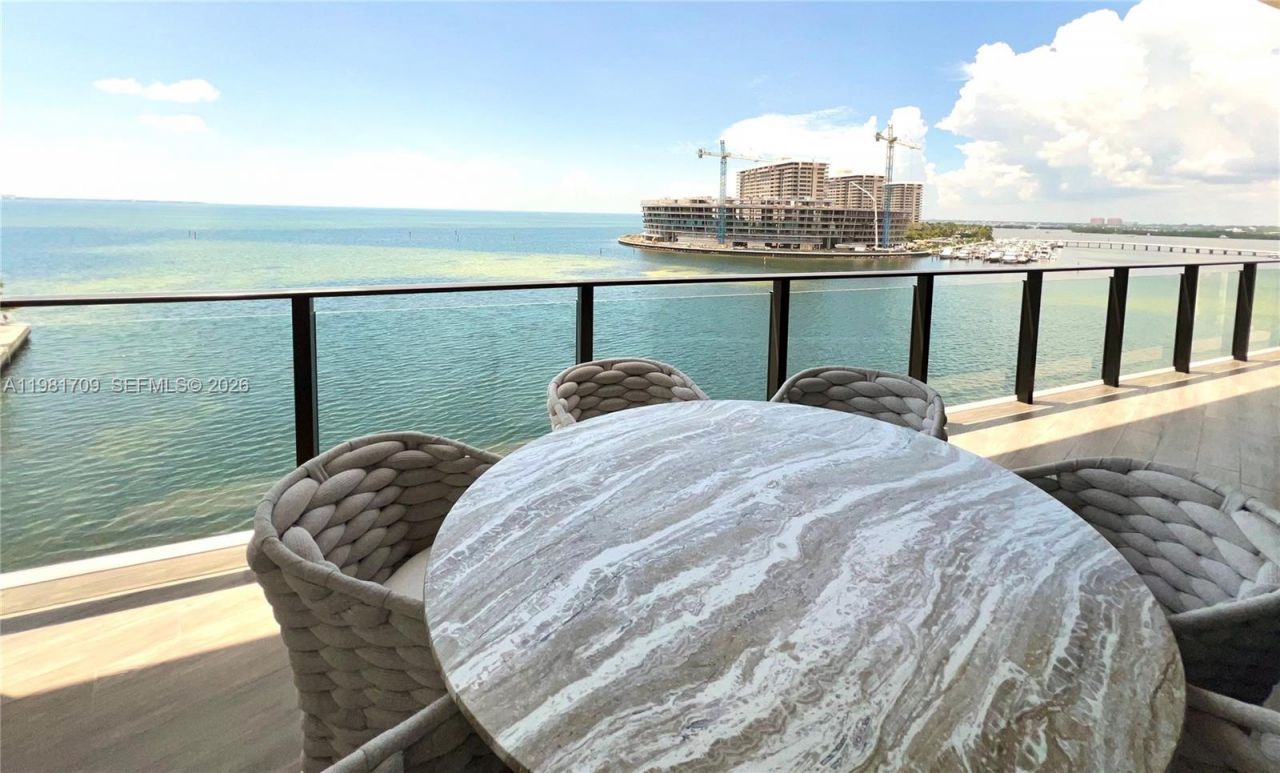 3581 E Glencoe St, Unit 601, Miami, FL 33133 Photo