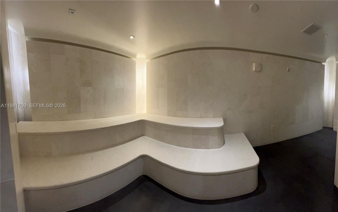 3581 E Glencoe St, Unit 601, Miami, FL 33133 Photo