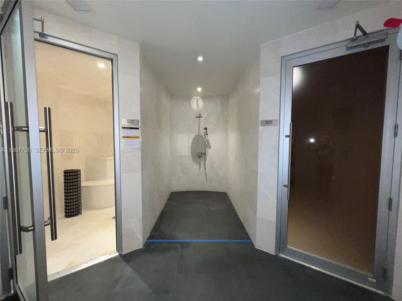 3581 E Glencoe St, Unit 601, Miami, FL 33133 Photo