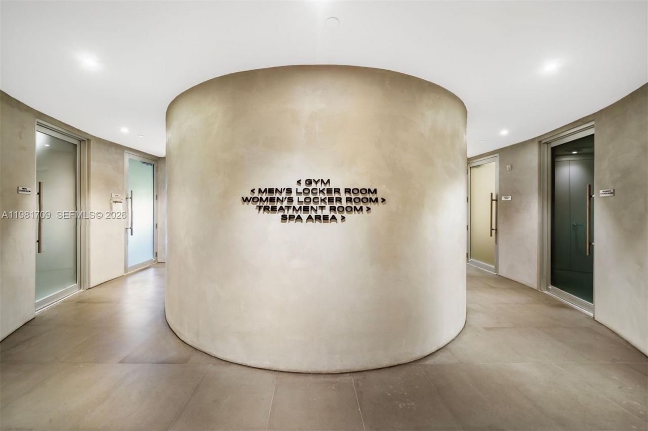 3581 E Glencoe St, Unit 601, Miami, FL 33133 Photo