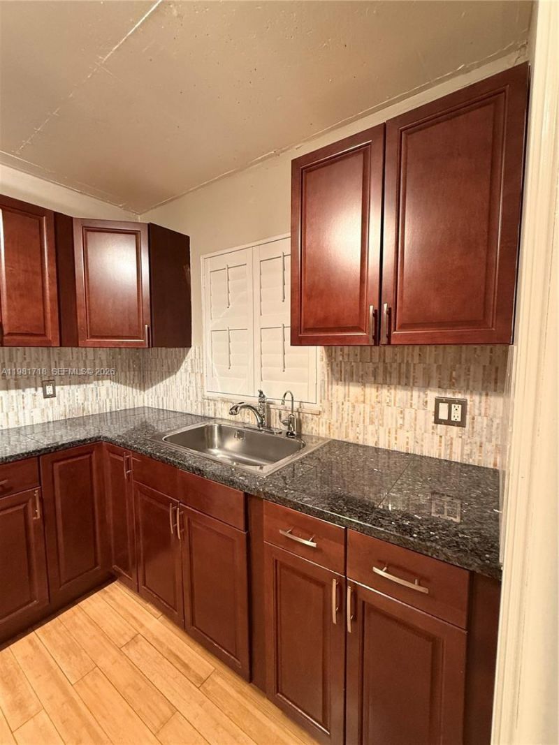 9450 Live Oak Pl , Unit 104, Davie, FL 33324 Photo