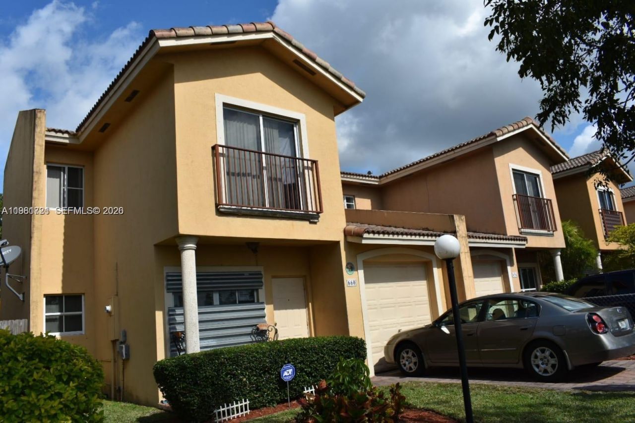 620 SW 11th St, Florida City, FL 33034 Main Photo