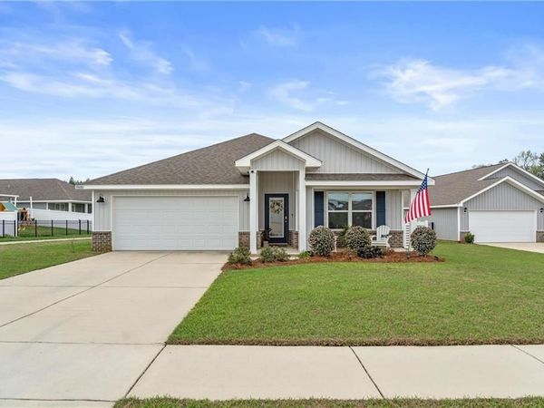 10680 Northern Dancer Court, Daphne, AL 36526
