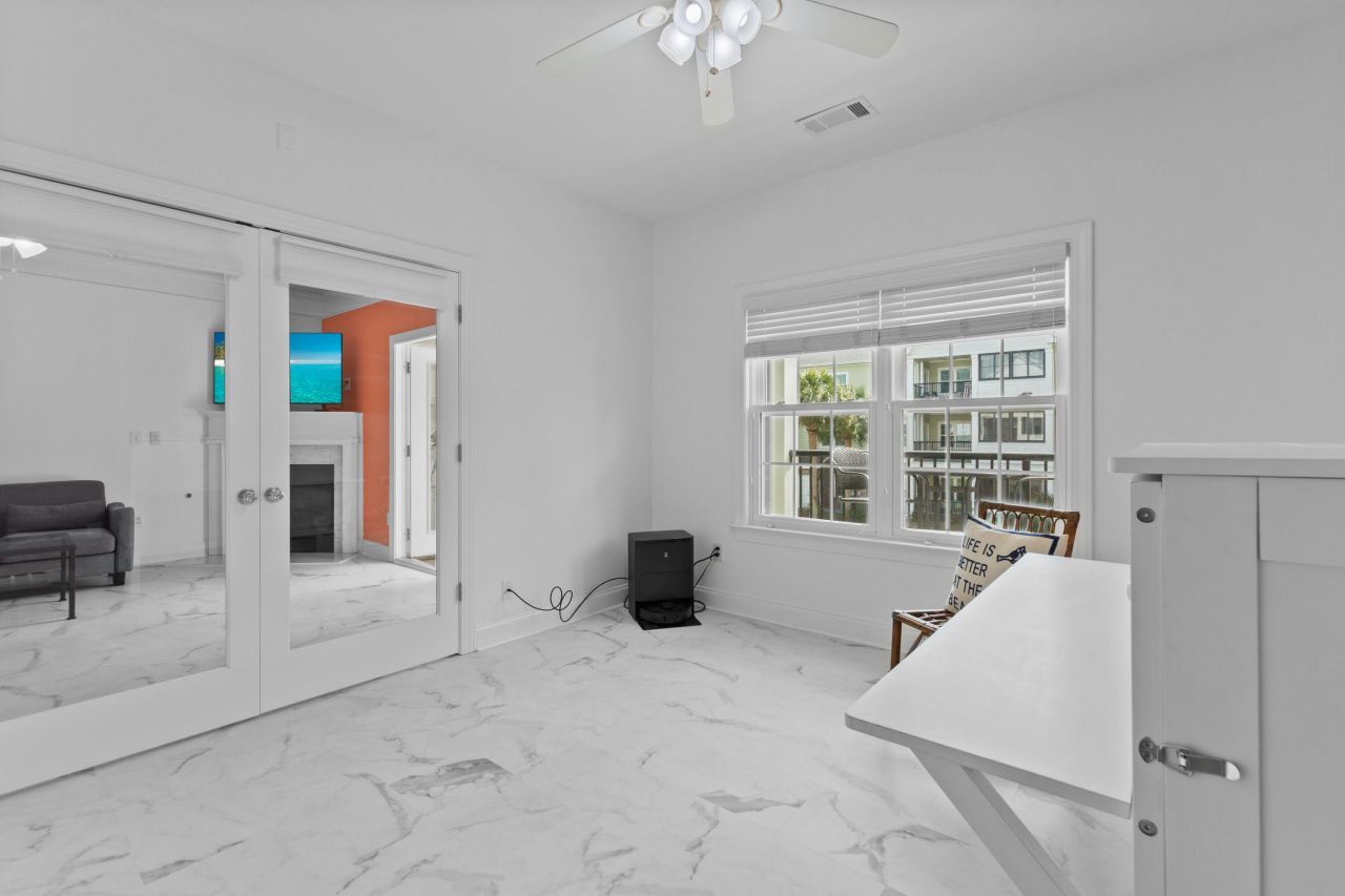 1025 Riverland Woods Place Photo 12