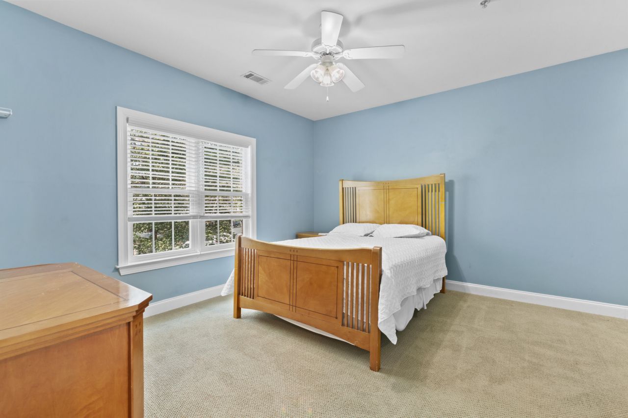 1025 Riverland Woods Place Photo 13