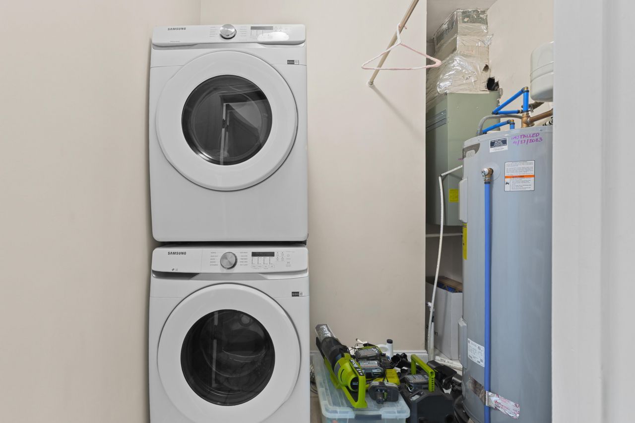 1025 Riverland Woods Place Photo 21