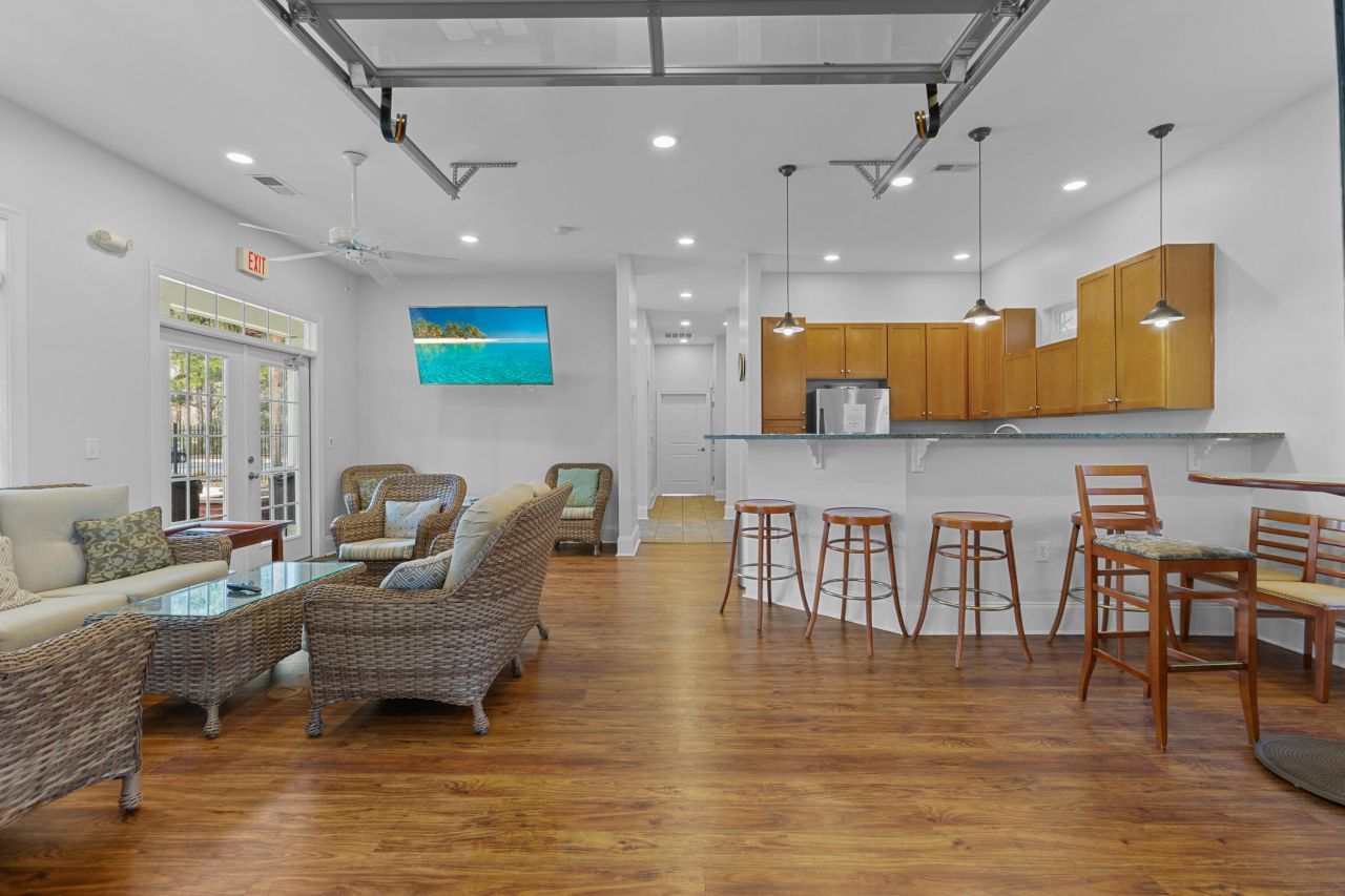 1025 Riverland Woods Place Photo 29