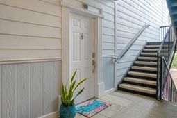 1025 Riverland Woods Place photo 4