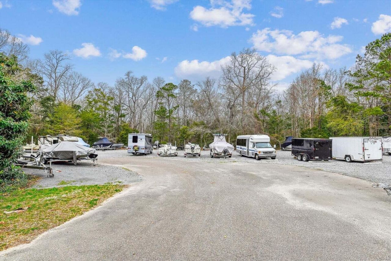 1025 Riverland Woods Place Photo 38