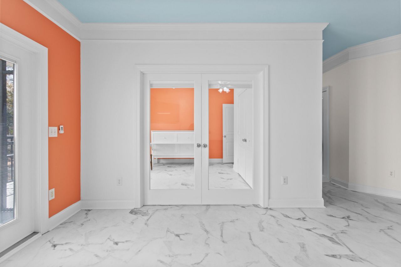 1025 Riverland Woods Place Photo 9