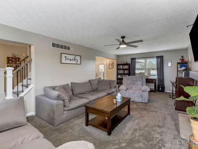 200 Greenwood Lane, Trenton, OH 45067 Photo 7