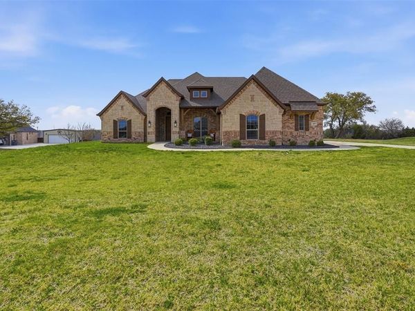 349 Oak Meadow Lane, Weatherford, TX 76085