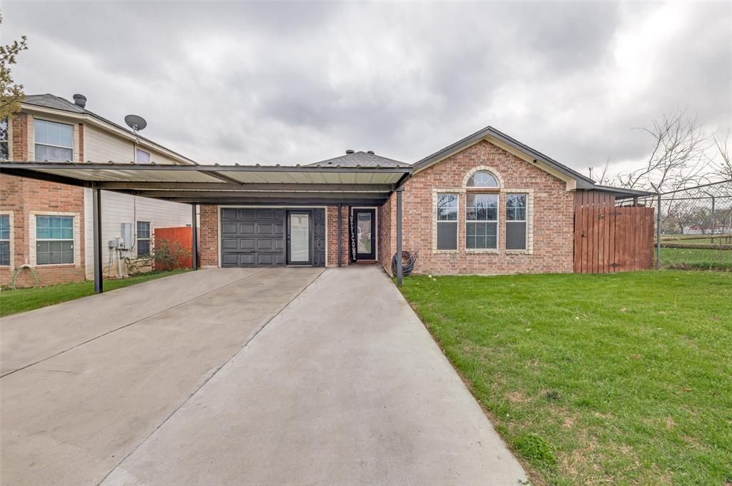 5317 Joshua Court, Sansom Park, TX 76114 Main Photo