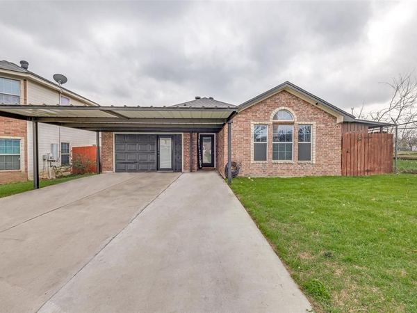 5317 Joshua Court, Sansom Park, TX 76114