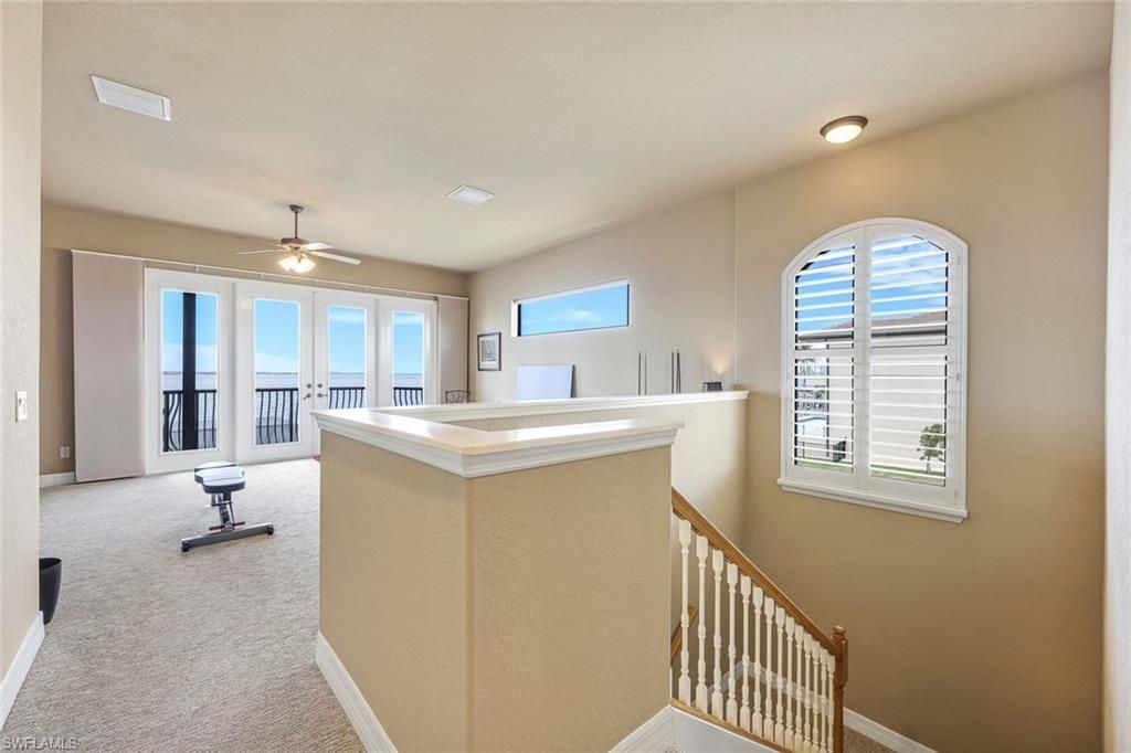 1028 Dolphin Dr , Cape Coral, FL 33904 Photo