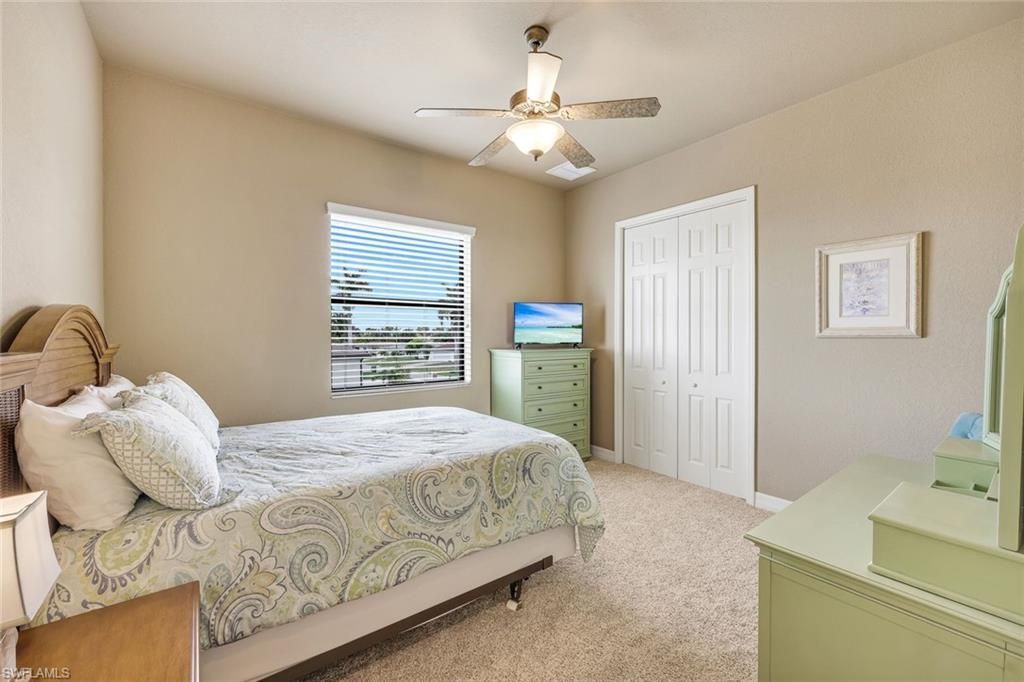 1028 Dolphin Dr , Cape Coral, FL 33904 Photo