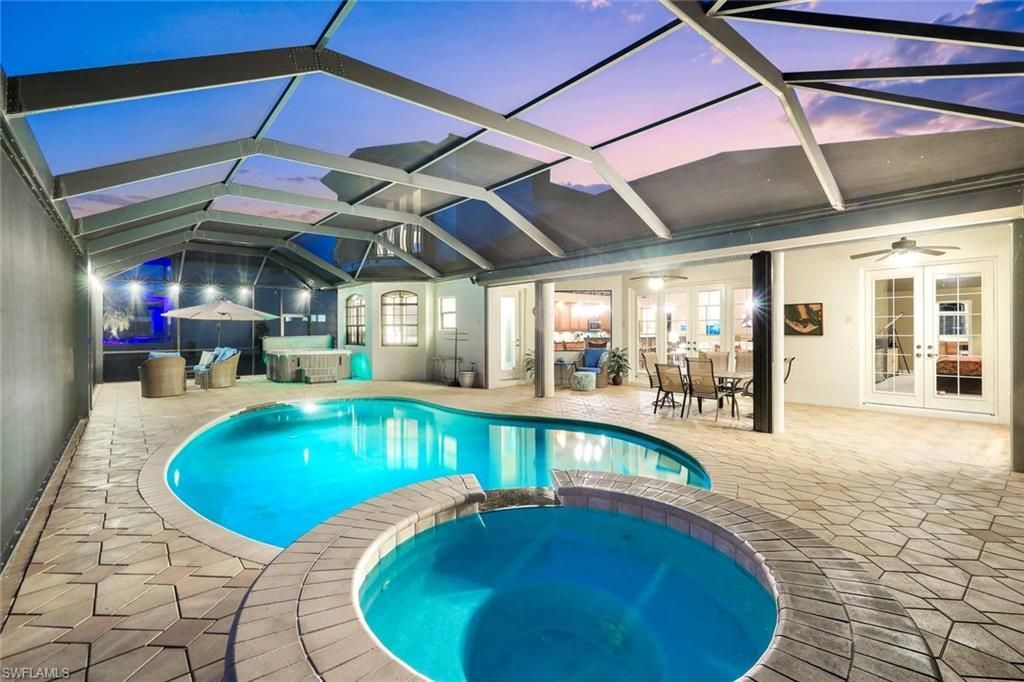 1028 Dolphin Dr , Cape Coral, FL 33904 Photo