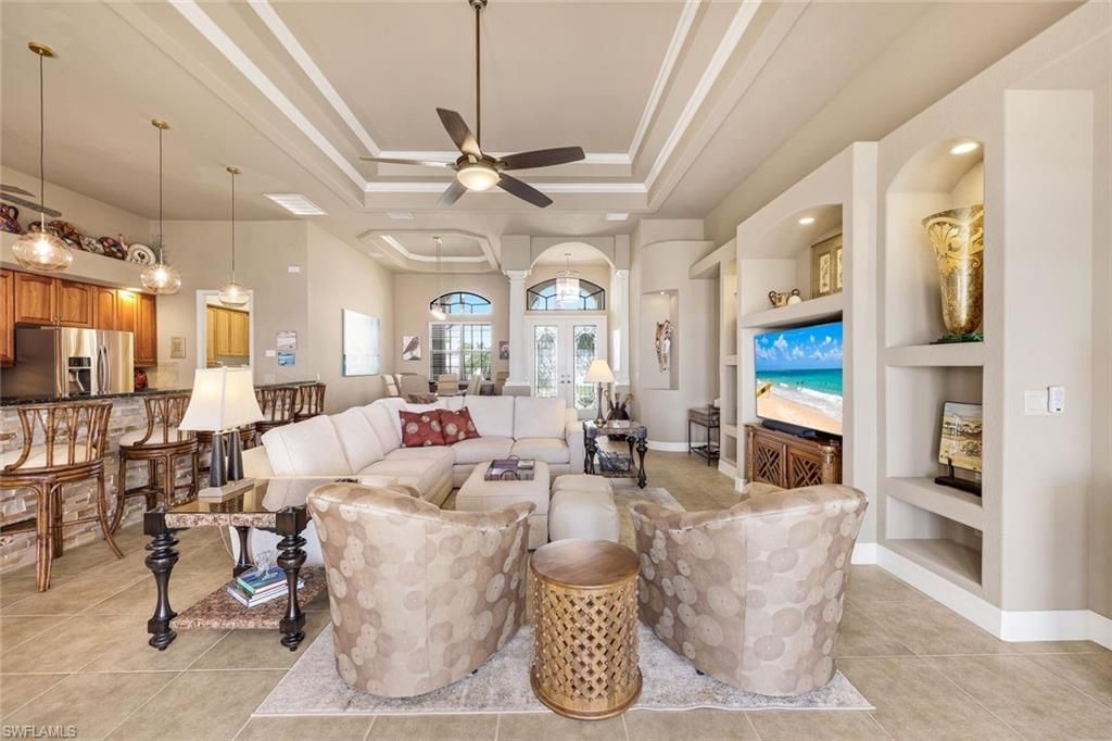 1028 Dolphin Dr , Cape Coral, FL 33904 Photo