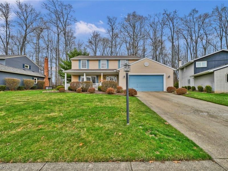 15888 Inglewood Drive, Strongsville, OH 44136 Photo 1