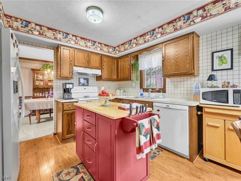 15888 Inglewood Drive, Strongsville, OH 44136 Photo 11