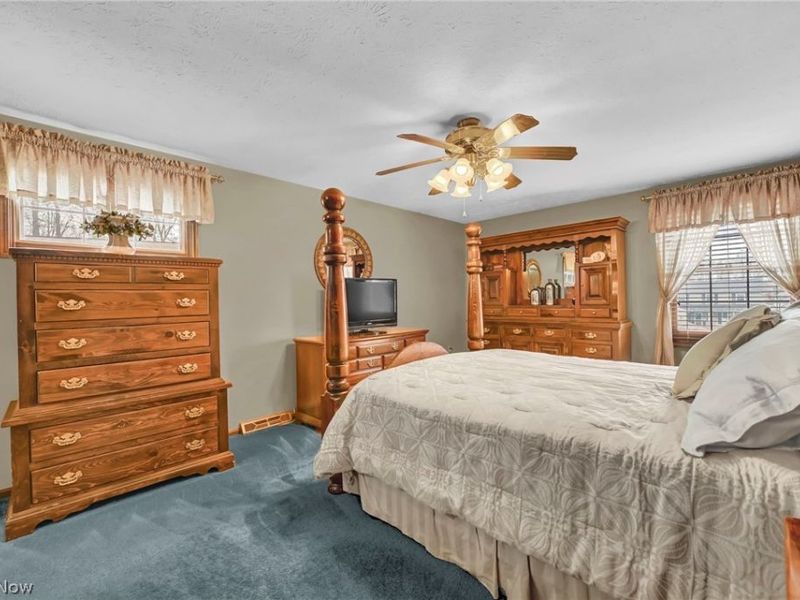 15888 Inglewood Drive, Strongsville, OH 44136 Photo 20