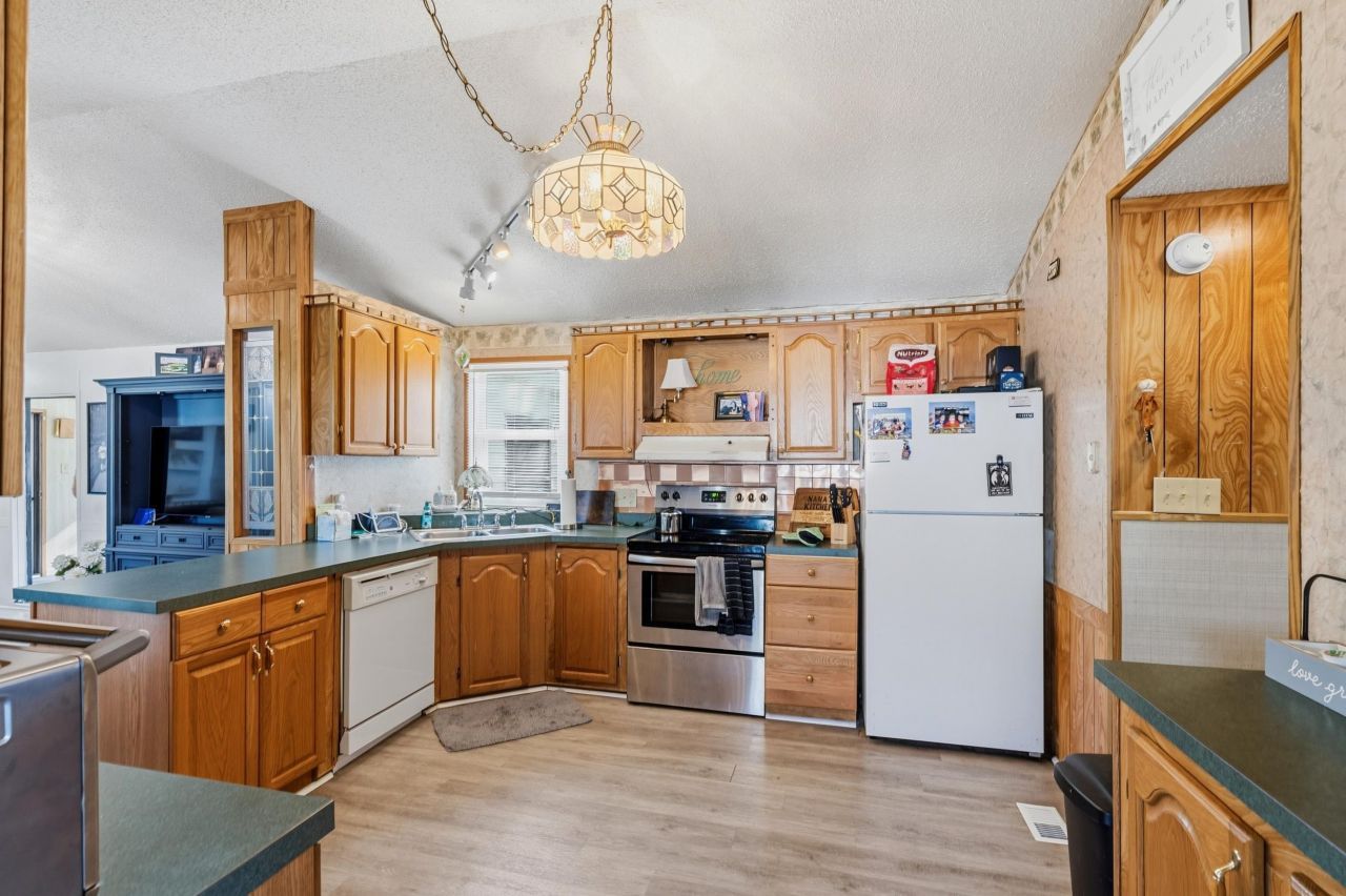 154 Crooked Island Circle Photo 20