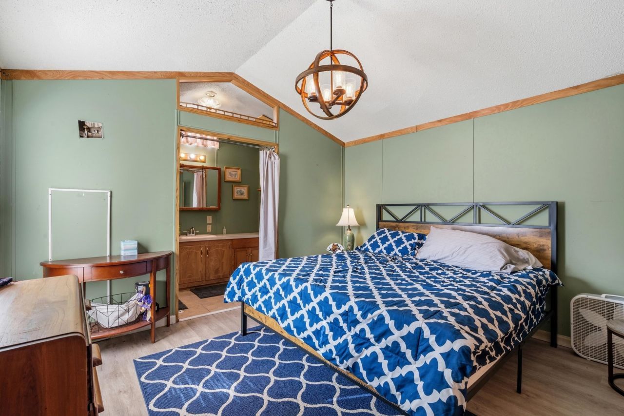 154 Crooked Island Circle Photo 7