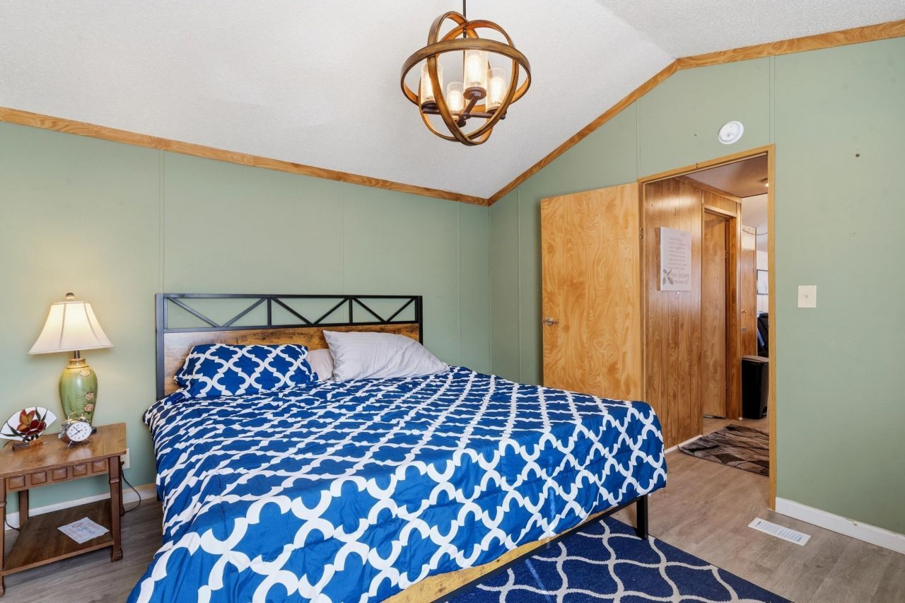 154 Crooked Island Circle Photo 8