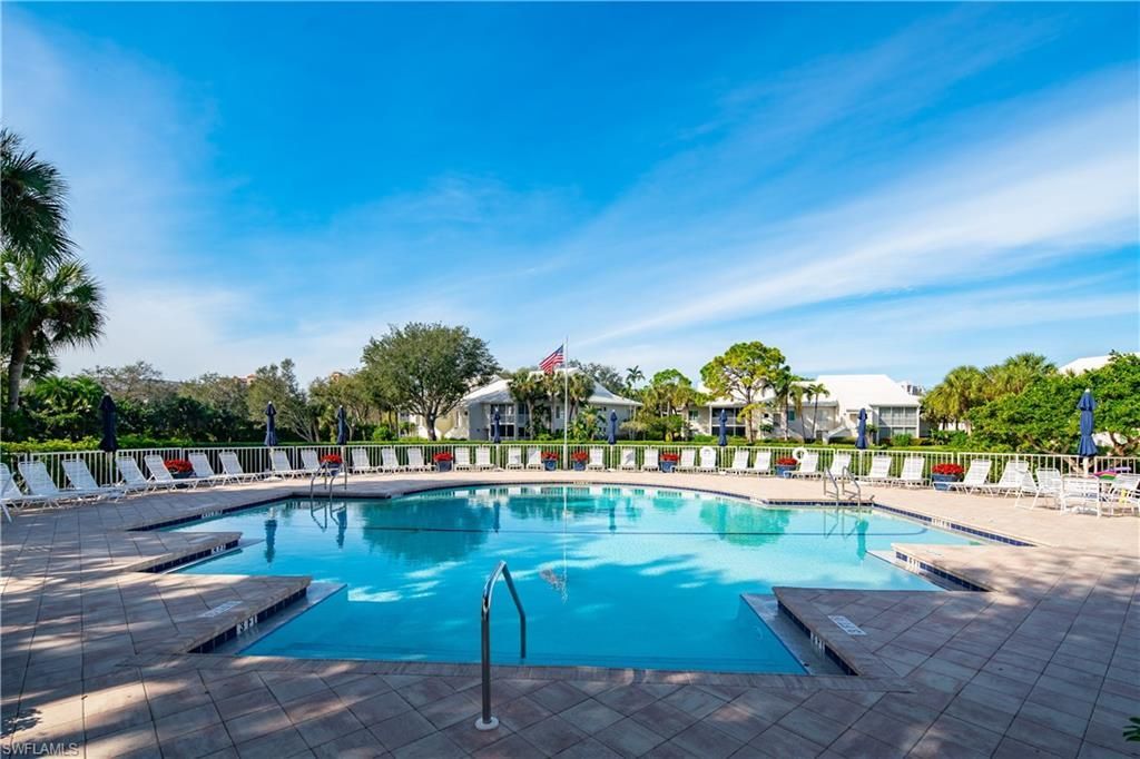 784 Willowbrook Dr, Unit 607, Naples, FL 34108 Photo
