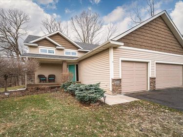 7507 Taylor Drive, Savage, MN 55378