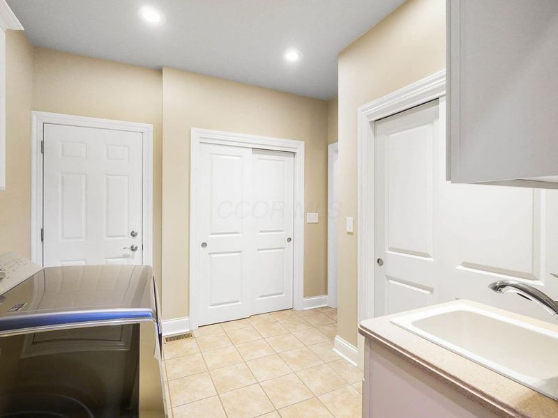 7428 Cody Lane, Delaware, OH 43015 Photo 24