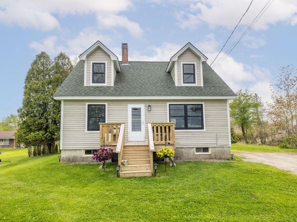 185 Ingraham Drive, Owls Head, ME 04854
