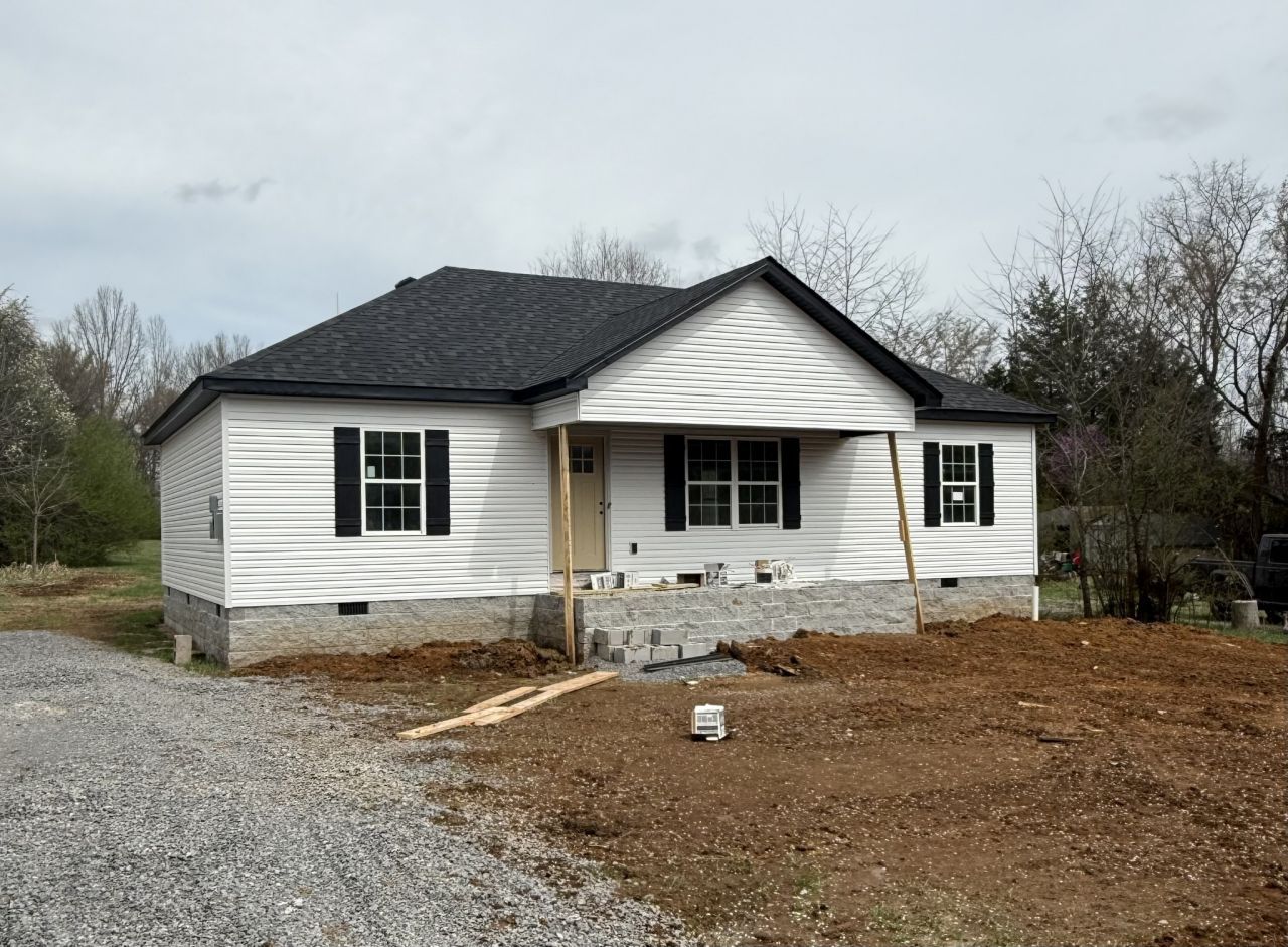 207 Ledbetter Rd , Shelbyville, TN 37160 Main Photo