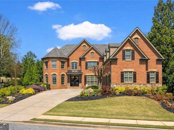 560 Arcaro Drive, Alpharetta, GA 30004