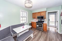 112 Fripp Lane photo 4