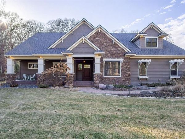 1116 Moonlight Drive, Altoona, WI 54720