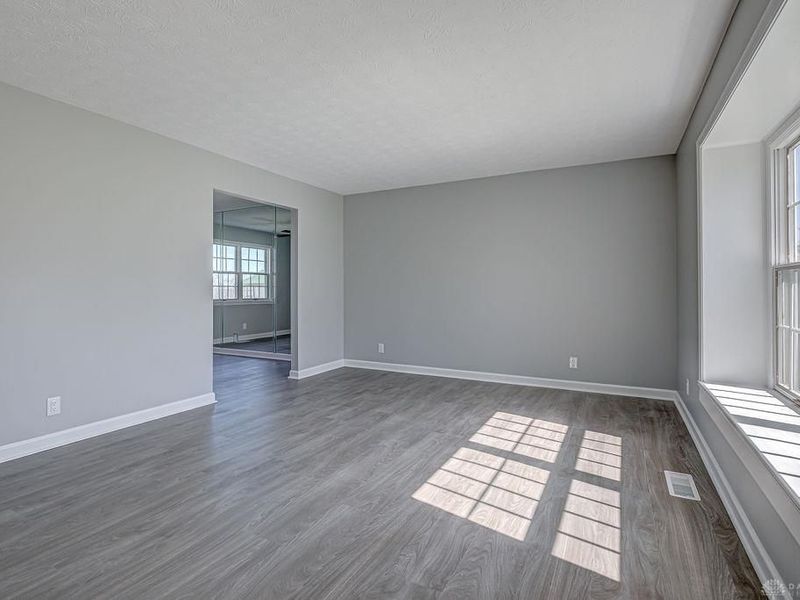 5740 Hendrickson Road, Turtlecreek Township, OH 45005 Photo 7