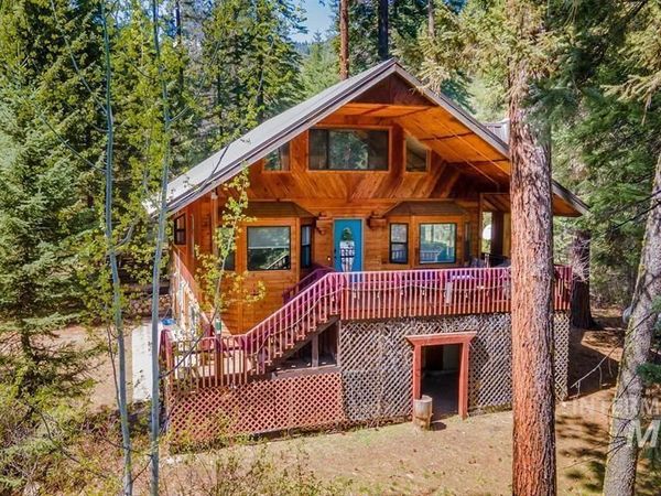 17 Stony Brook, Garden Valley, ID 83622