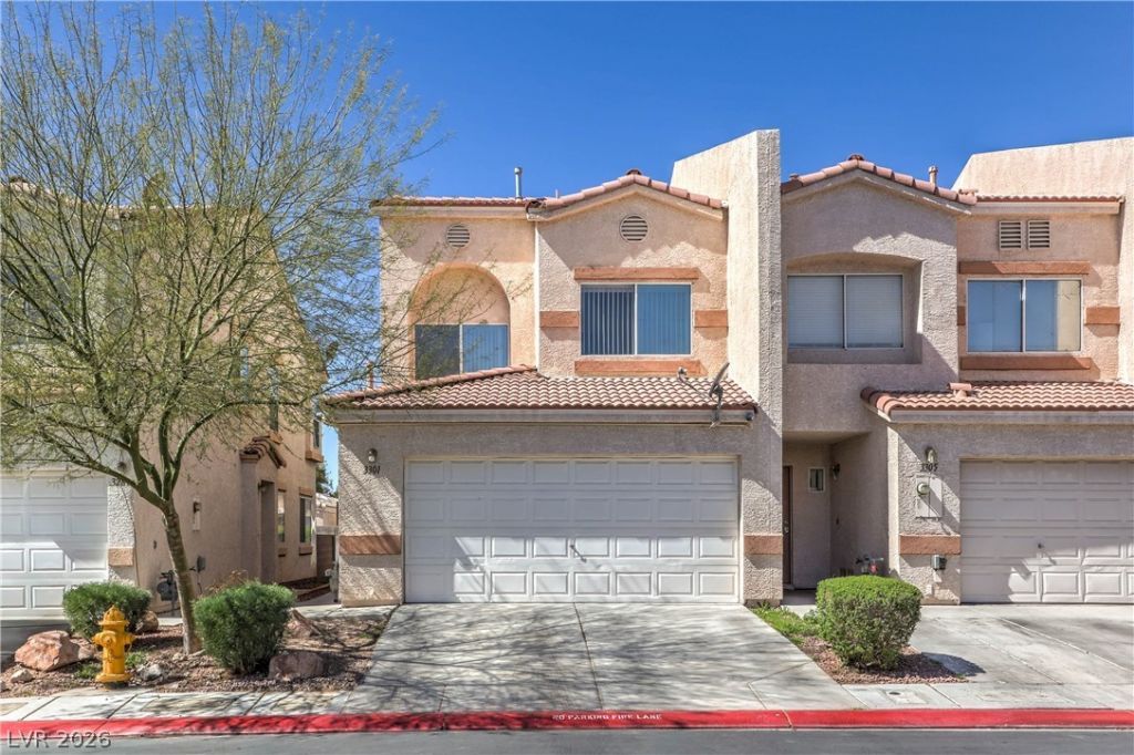 3301 Cheyenne Gardens Way, North Las Vegas, NV 89032 Main Photo
