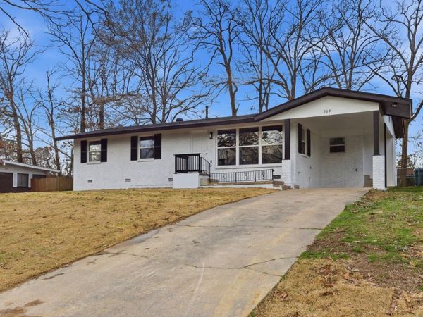 302 Oak Lane, Little Rock, AR 72205
