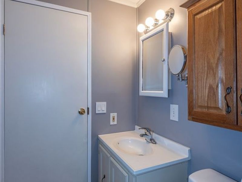 10 Corktree Drive, Olmsted Township, OH 44138 Photo 16