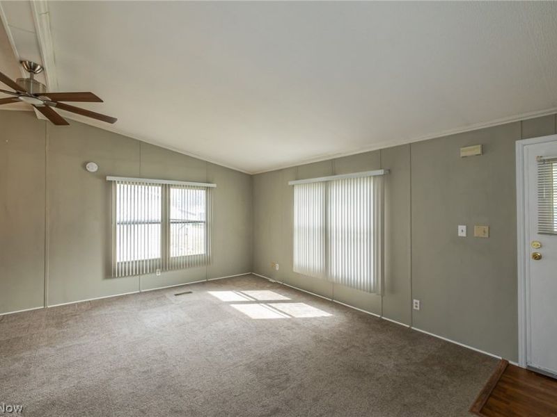 10 Corktree Drive, Olmsted Township, OH 44138 Photo 7