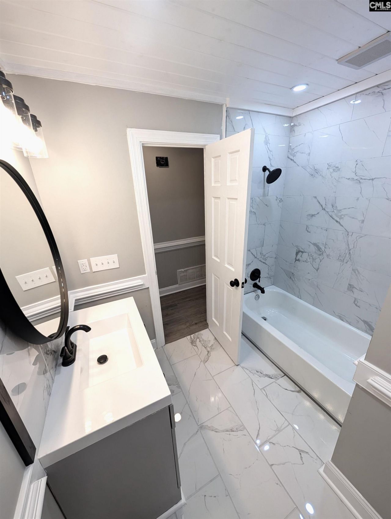 113 Rushing Wind Drive  Photo 7