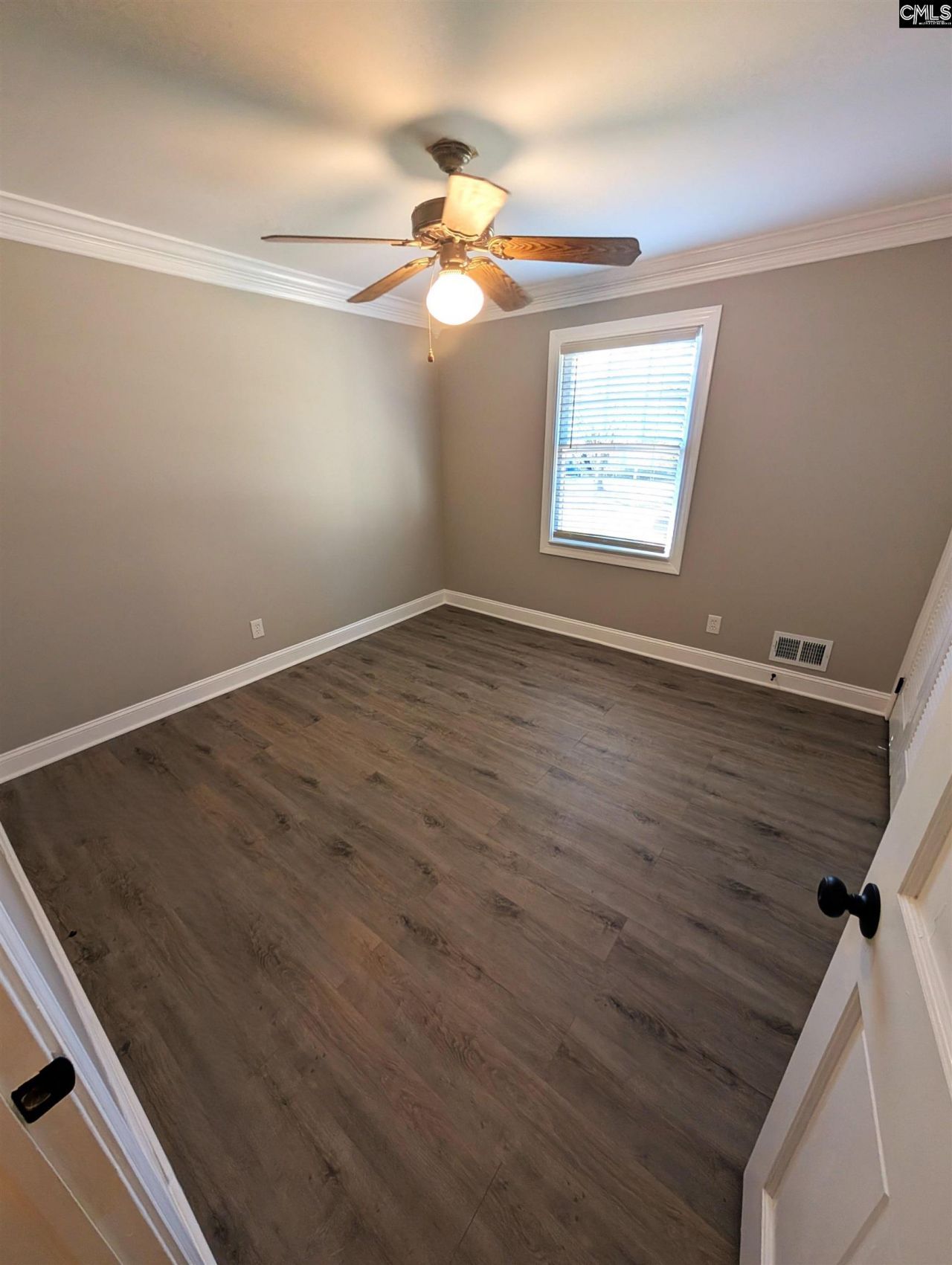 113 Rushing Wind Drive  Photo 8