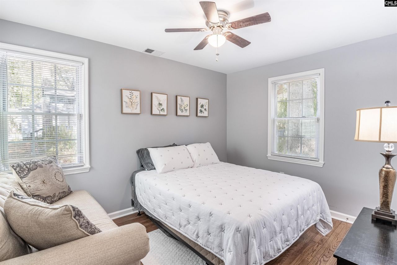 1111 Rumar Street  Photo 20