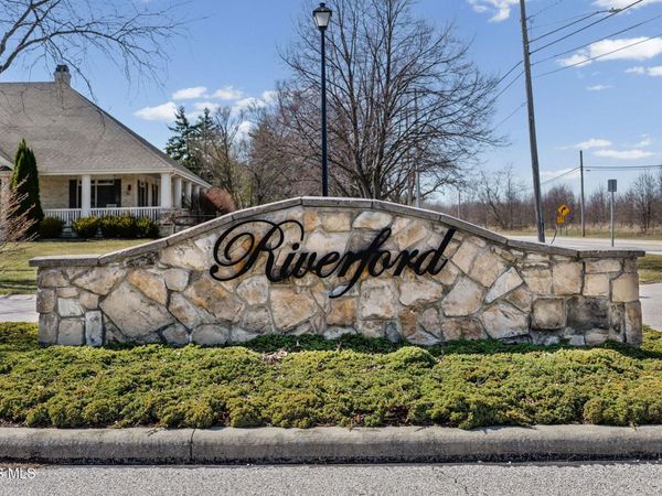 26755 Riverford Drive , Perrysburg, OH 43551