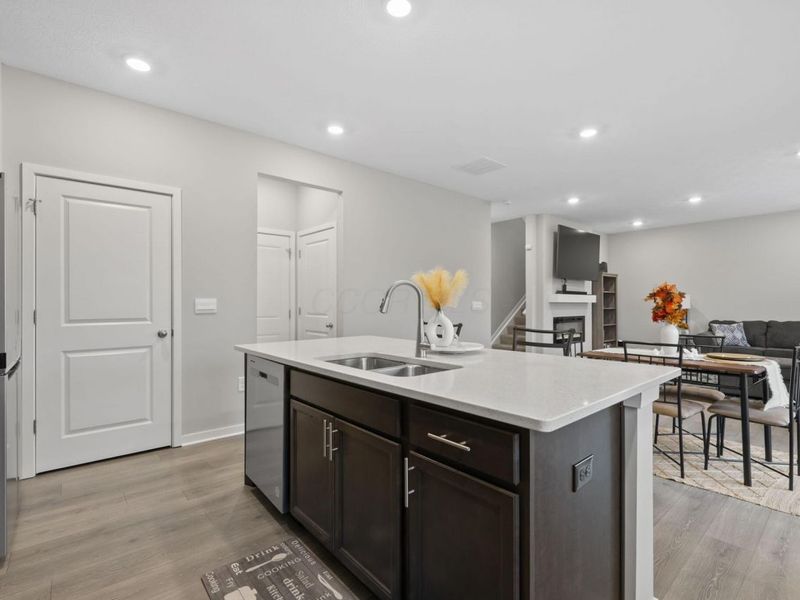 483 Madison Way , Plain City, OH 43064 Photo 6